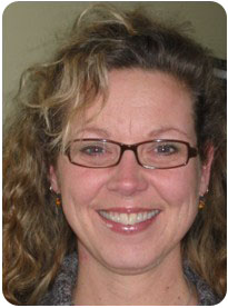 Senior Home Care Susan - comfort keeper worker