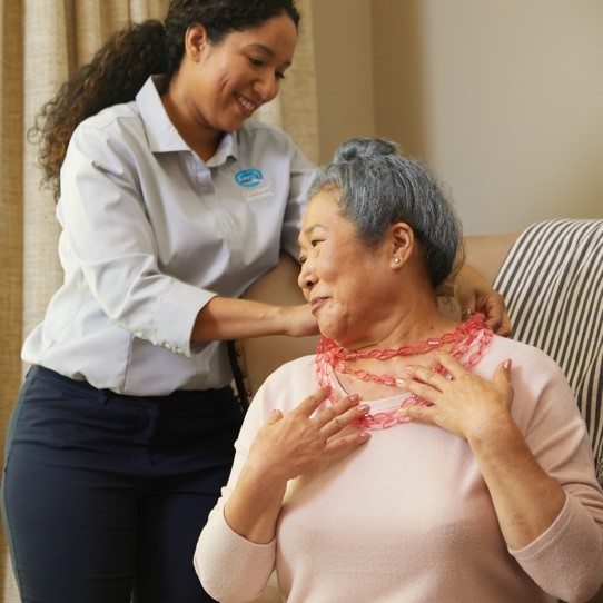Senior women with caregivers | Comfort Keepers Calgary | Keeping Bones, Muscles and Joint Healthy for Seniors | BLOG POST