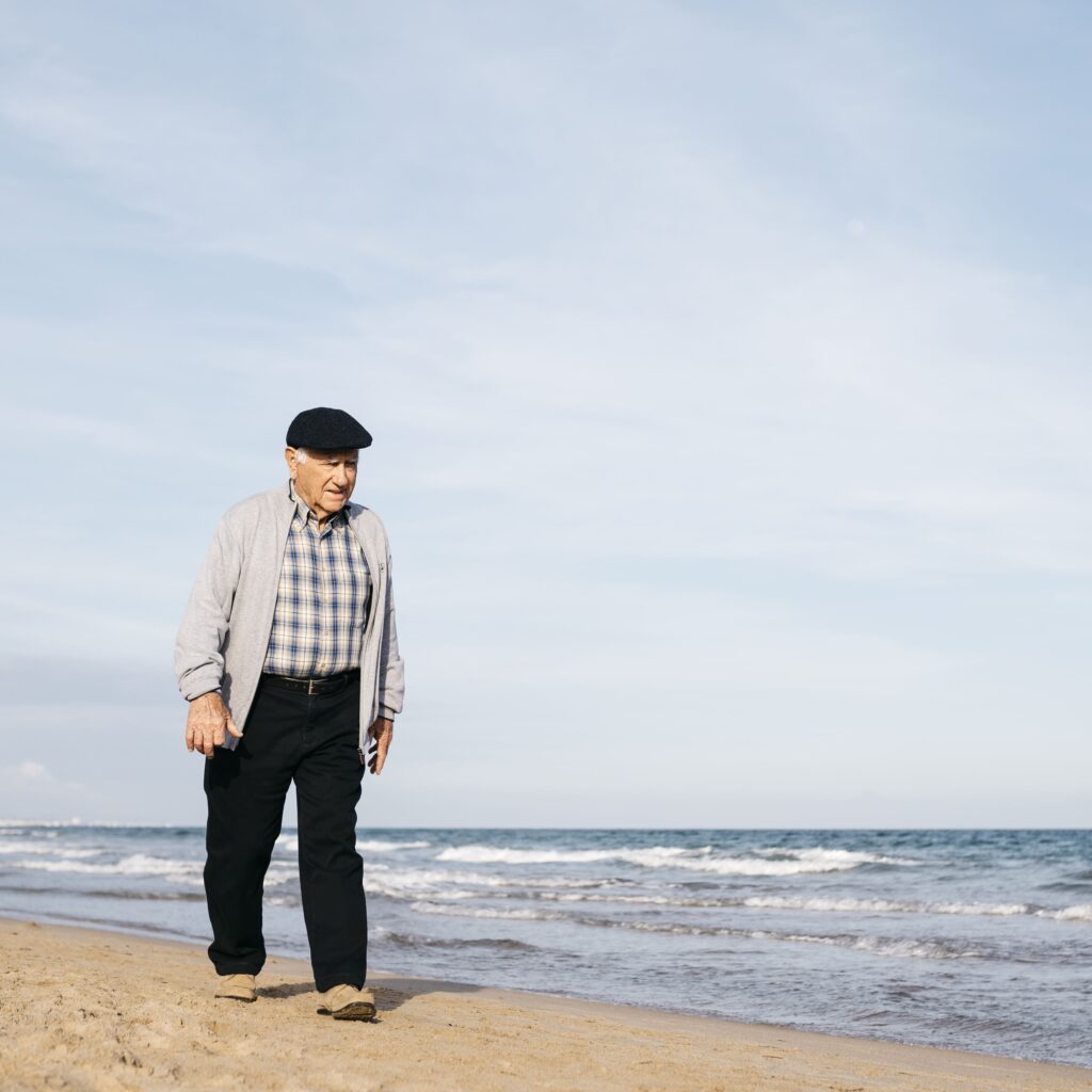 How In-Home Care Supports Seniors’ Independence in Halton Hills, Milton & Guelph