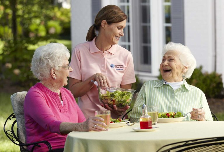 Heart-Healthy Foods For Seniors: Tips For Toronto Caregivers