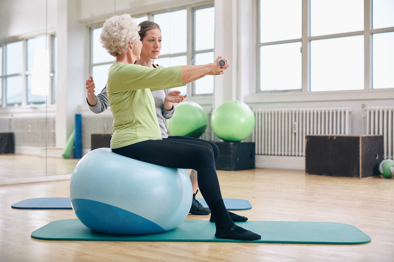 Senior woman exercising | Physical Activity Helps Seniors | BLOG POST | Comfort Keepers Vancouver